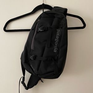 Patagonia. Atom 8 L bag.